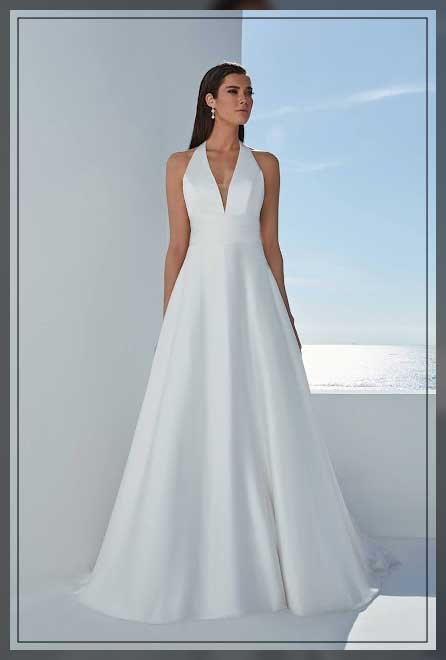 v-neck dress at alesayi