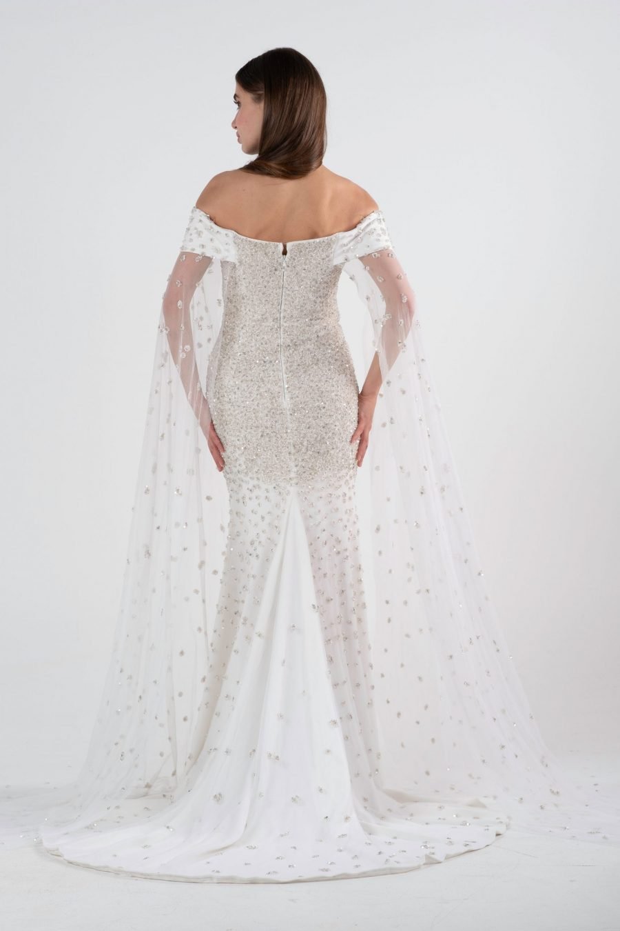 Off-Shoulder Marmaid Evening Dress - Image 4