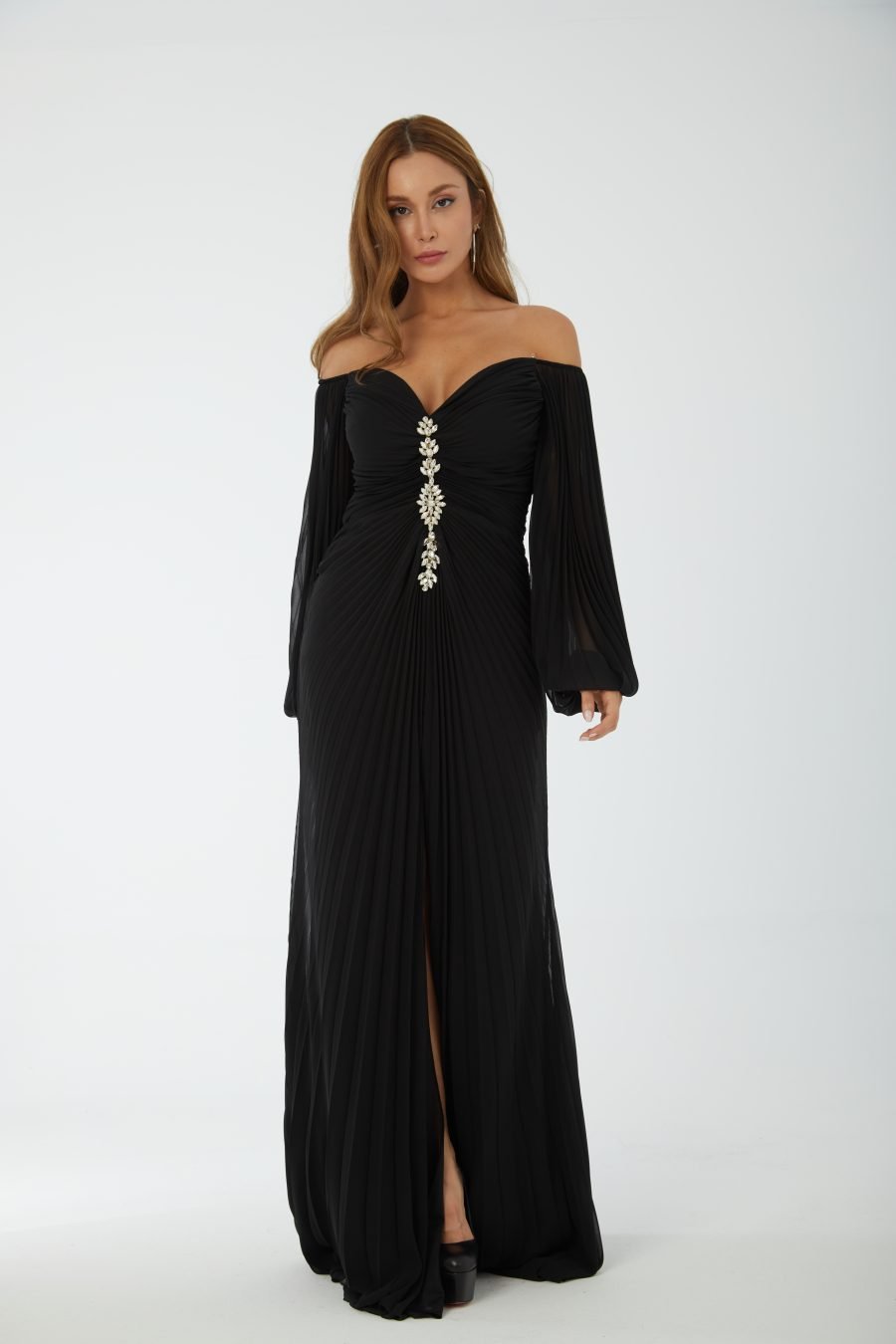 Off shoulder high knee column evening dress