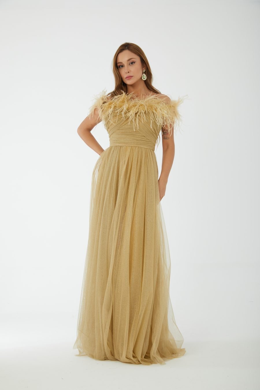 Off shoulder high knee column evening dress