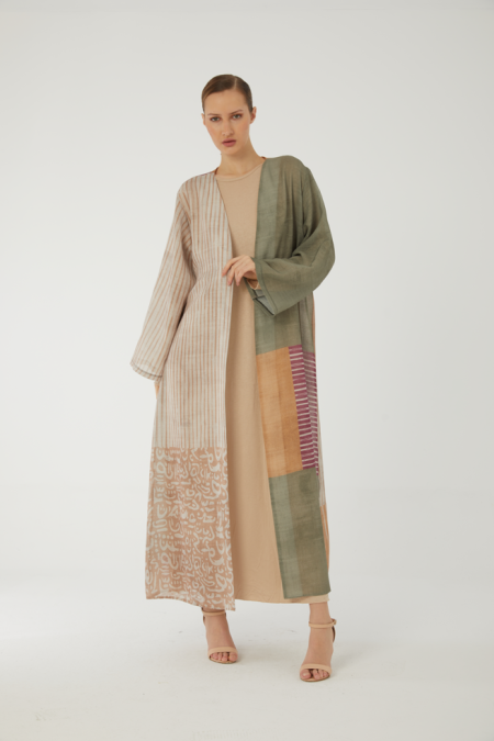 Bisht Abaya