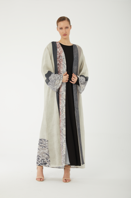 Bisht Abaya