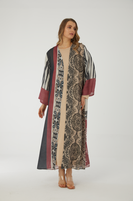 Bisht Abaya
