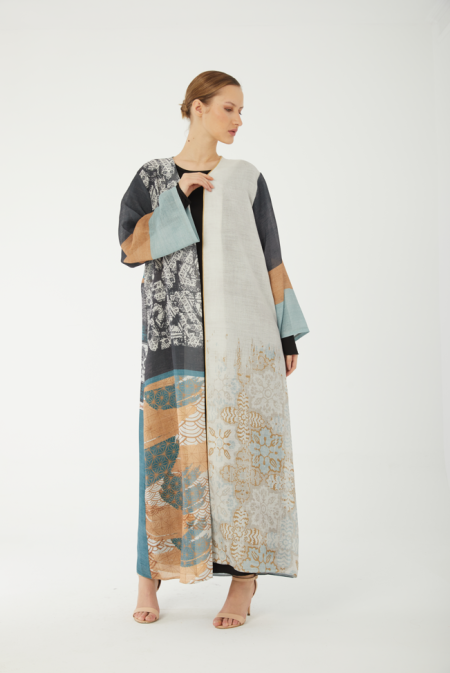 Bisht Abaya