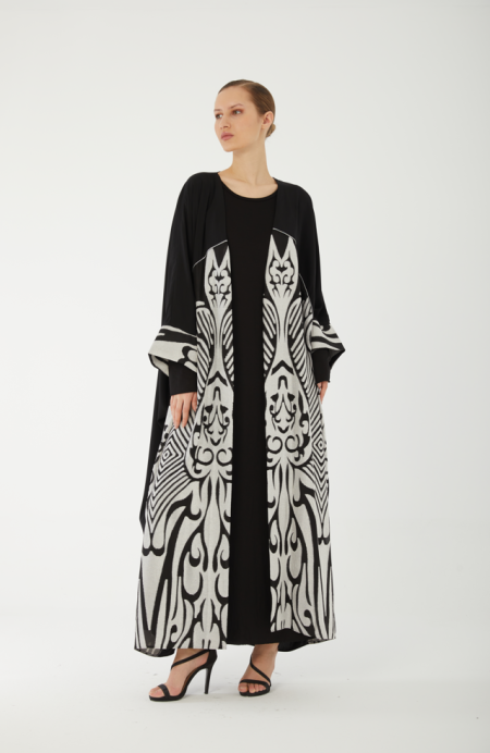 Bisht Abaya