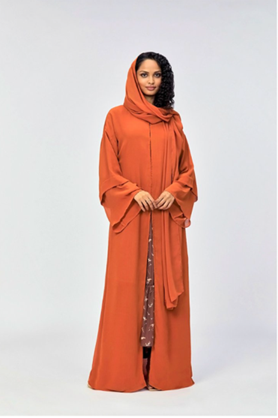 an elegant look of Kaftan