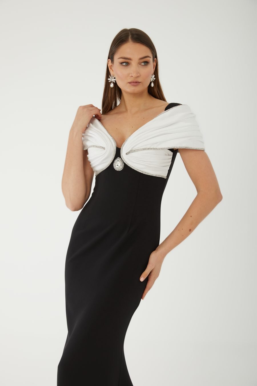 Elegant off-the-shoulder Evening Dress - Image 3