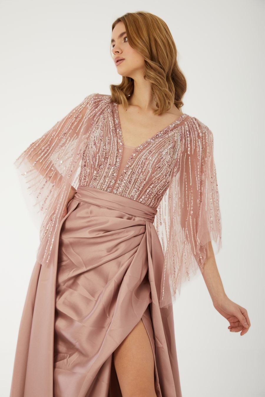 V Neck Long sleeve high knee evening dress - Image 3