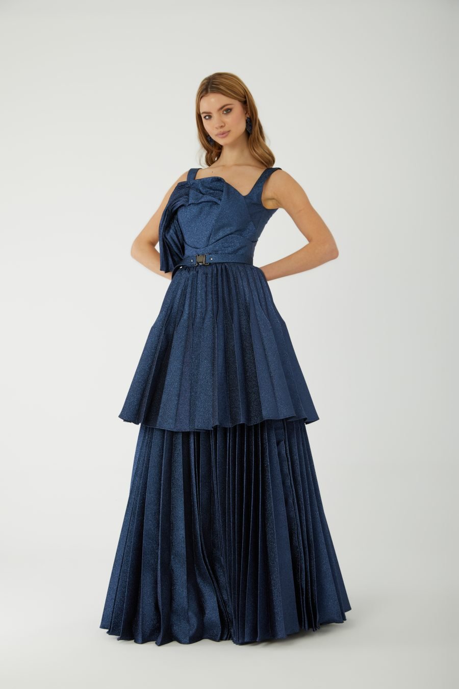 Halter Strap Step Long Gown Evening Dress - Image 5