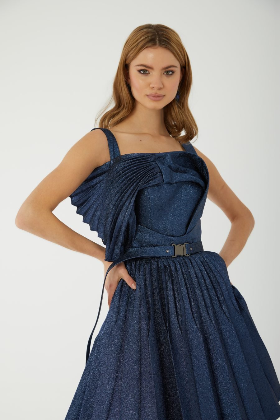 Halter Strap Step Long Gown Evening Dress - Image 7
