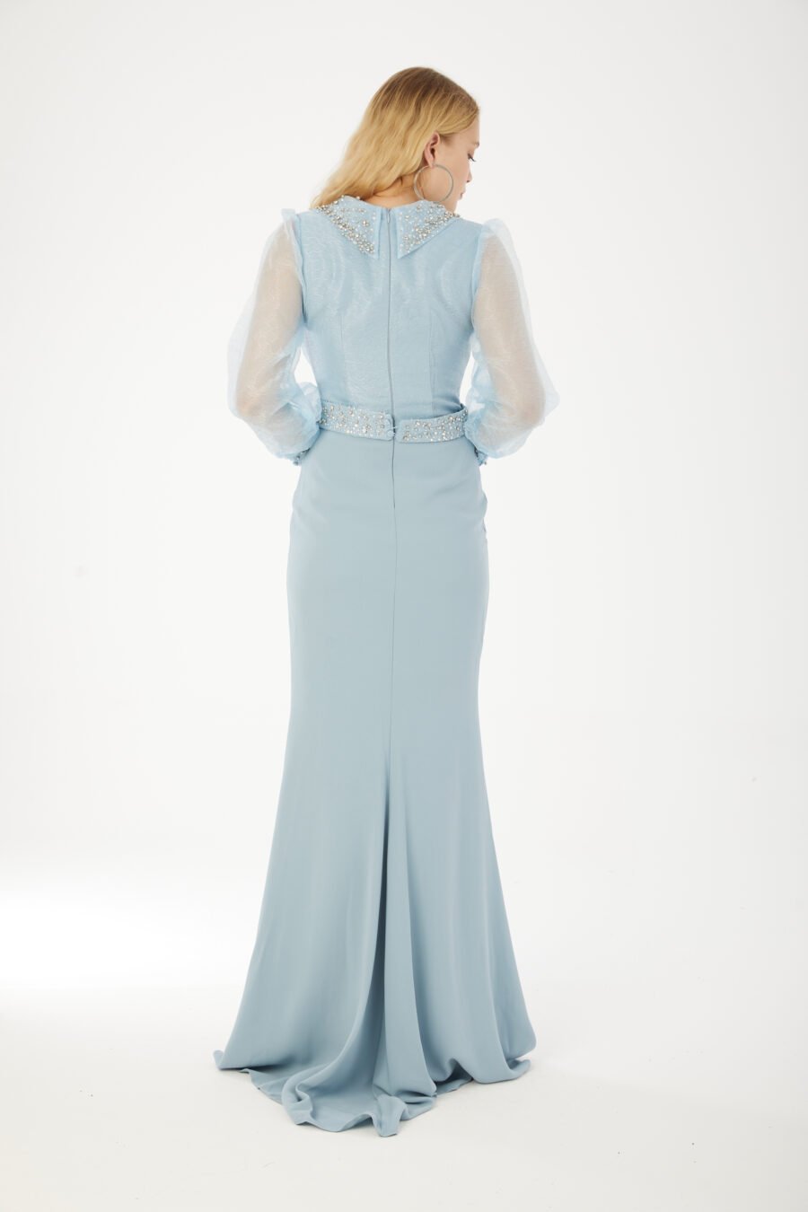 Elegant Beaded Evening Gown - Image 4